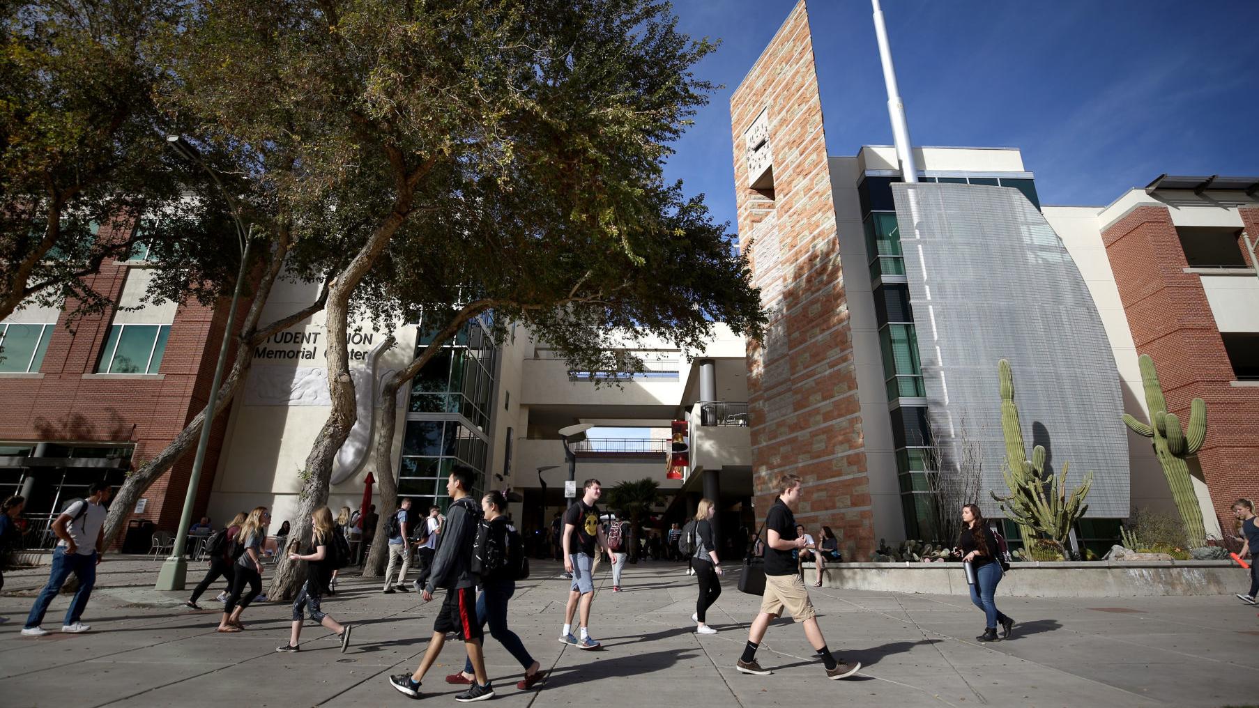 UA asegura la retención de sus estudiantes internacionales con clases presenciales